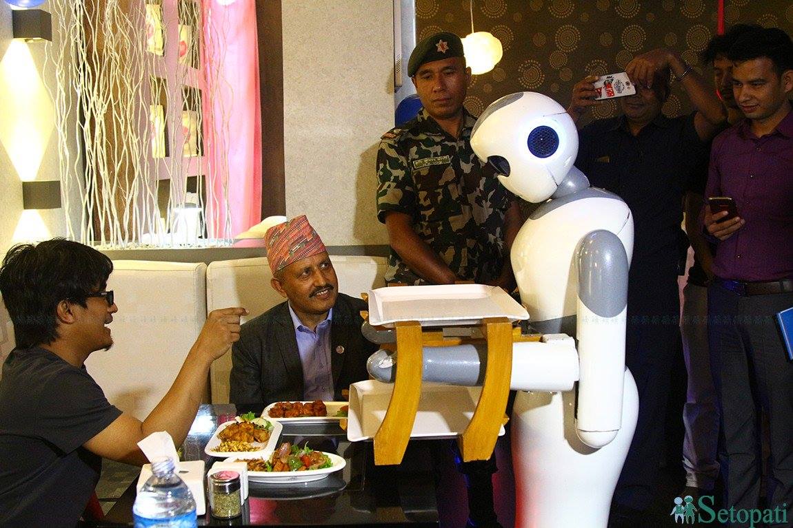 Ginger the waiter robot